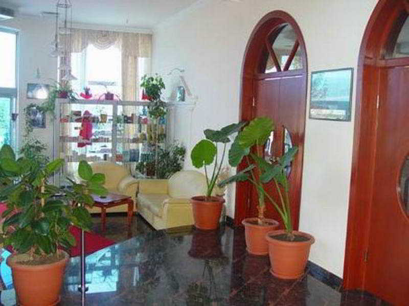 Hotel Diplomat Struga Esterno foto